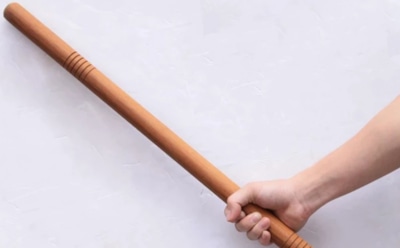 Палка вместо спортзала и массажа: необычный способ реабилитации и борьбы с отеками