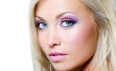 Гармоничный макияж для небесных глаз: эти цвета усиливают природную яркость голубоглазых