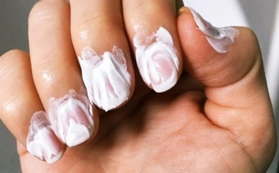 Самый необычный японский маникюр: метод с зубной пастой, который выравнивает ногти