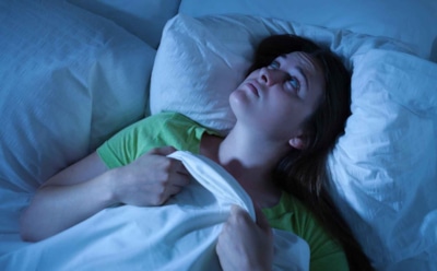 Проснулись — а тело чужое: что происходит во время сонного паралича на самом деле
