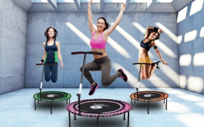 Тренировки на батуте вместо кардио: как джампинг-фитнес влияет на мышцы, выносливость и вес