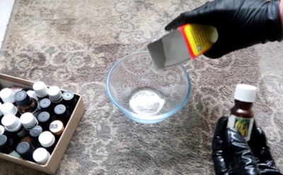 Сухой способ очистки ковров: простая смесь из кухни — запах и грязь исчезнут за сутки