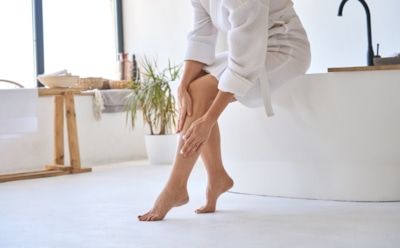 Если одна нога вдруг стала больше: почему такой отек может оказаться признаком смертельного тромба