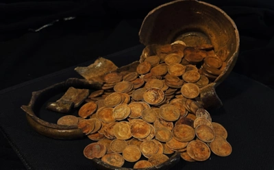 Это золото пролежало под домом 100 лет: как в Торжке обнаружили клад царских монет