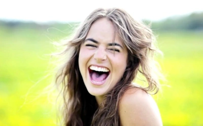 Почему радостные люди болеют реже: как смех влияет на стресс, иммунитет и продолжительность жизни