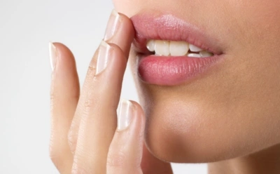 Как восстановить губы после зимы: этот домашний скраб из ягод дает эффект уже с первого раза