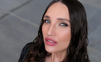 Сбежавший из дома сын заманил Дарью Янину к психологу