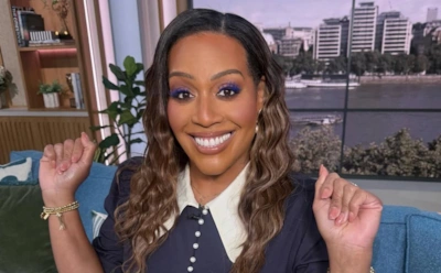 Теледива Элисон Хаммонд подтвердила роман с русским массажистом-манекенщиком