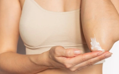 Если руки остаются сухими даже после ухода: способ, который работает эффективнее обычного крема