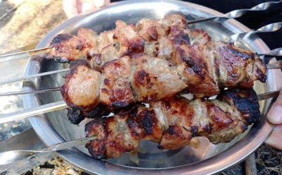 Тот самый шашлык из СССР: идеальный маринад по советскому рецепту — и ничего лишнего