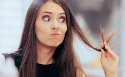 Кончики секутся снова и снова: какие ошибки в уходе разрушают волосы и как это остановить