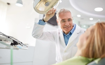 Эти продукты прицельно бьют по пломбам: что в рационе вызывает трещины, сколы и повторный кариес