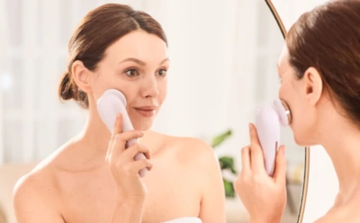 Лифтинг и очищение в одном приборе: как ультразвуковой массажер работает с кожей и что важно учитывать