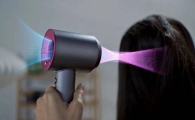 Волосы перестанут пушиться после сушки: как фен с ионизацией снижает ломкость и облегчает укладку