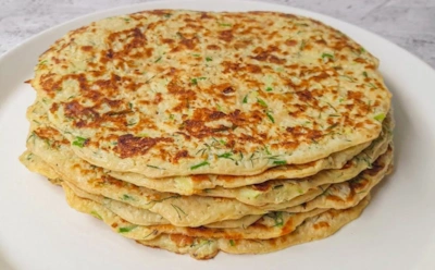 Вы откажетесь от магазинного лаваша: сочные лепешки на кефире — так вкусно, что они не успеют остыть