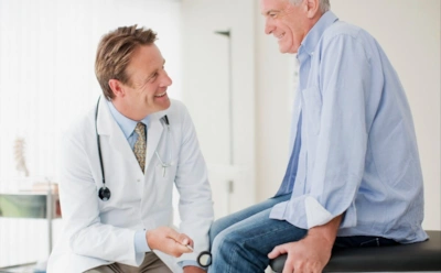 Болезнь Паркинсона не щадит мужчин: почему она вдвое чаще атакует сильный пол и какую роль играют гормоны