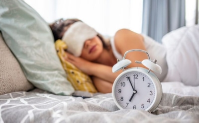 Иллюзия легкого засыпания: как мелатонин влияет на организм и где скрывается опасность