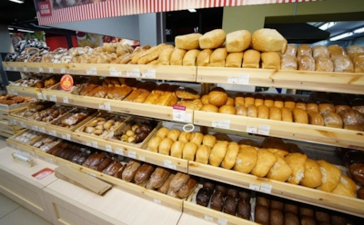 Из-за этого хлеб красивый, но безвкусный: как гонка за скоростью превращает его в пресный продукт