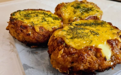 Если котлеты надоели всей семье: этот сюрприз внутри сделает их коронным блюдом стола