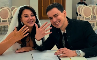 Звезда "Трудных подростков" Виталий Андреев сыграл свадьбу с актрисой