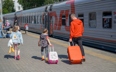 Многие устают в поезде еще до ночи: как организовать время в пути, чтобы выдержать долгий маршрут