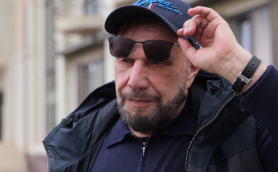 "Икру в камеру!": Виктор Батурин раскрыл тюремные тайны после отсидки в "Матросской тишине"
