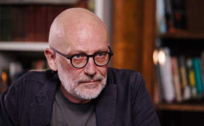 Александр Гордон потерял ружье с пистолетом и попал под суд