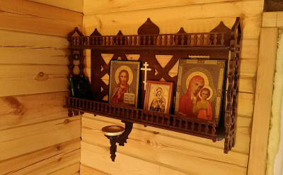 Иконы не должны стоять где попало: какие места в доме считаются самыми неподходящими