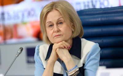 «Порвал голову»: маленького внука Дарьи Донцовой атаковал огромный пес, а владелец смотрел и улыбался