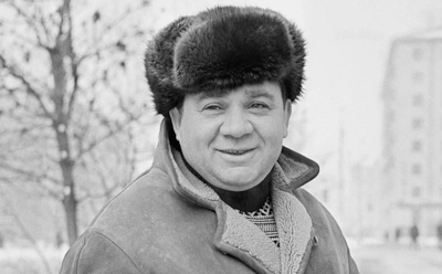 Евгений Леонов познакомился с женой на улице и всю жизнь боялся ее потерять: история любви актера
