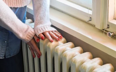 Батареи работают, а в комнате ниже +18 °C: как грамотно зафиксировать нарушение и получить перерасчет