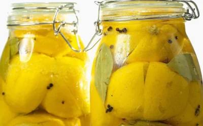 Эти лимоны подают не к чаю, а к мясу: в Марокко их солят как у нас капусту