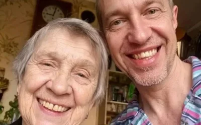 90-летняя мама Сергея Соседова вступила в наследство: что накопил и потерял музыкальный критик