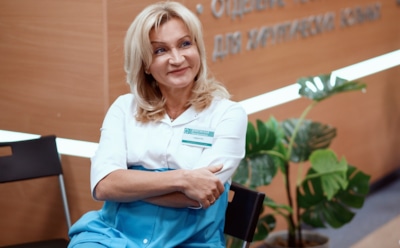 Анна Якунина в образе Нины Дубровской в сериале «Склифосовский»