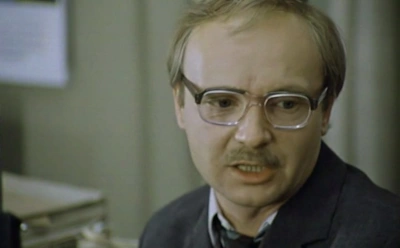 Андрей Мягков в образе Новосельцева в фильме «Служебный роман»