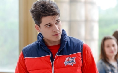 Иван Жвакин в образе Александра Кострова в сериале «Молодежка»