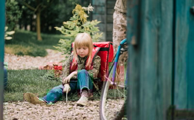 Ева Смирнова в образе Евы Занозиной в сериале «Против всех»