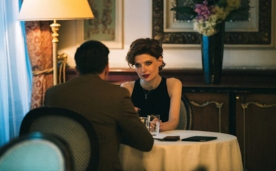 Эмилия Спивак в образе Олеси в сериале «Отмороженные»