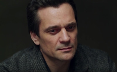 Дмитрий Миллер в образе Иноземцева в сериале «Ищейка»