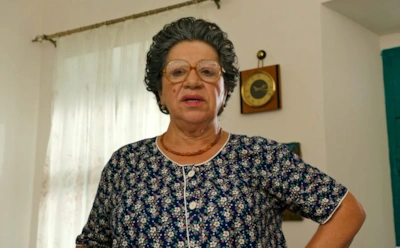 Джульетта Степанян в образе Розы Иосифовны в сериале «Манюня»