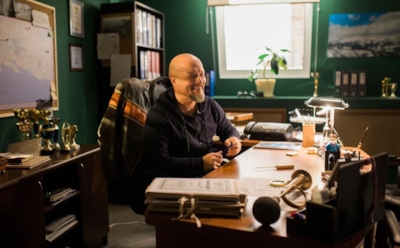 Никита Панфилов в образе Сотникова в сериале «Лихач»