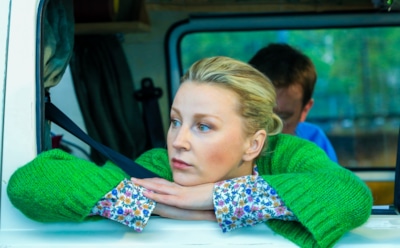 Ольга Медынич в образе Аллы в сериале «Погнали»