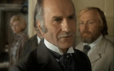 Владимир Зельдин в образе Александра Владимировича в фильме «Дядя Ваня»