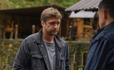 Дмитрий Пчела в образе Сергея в сериале «Хамелеон»