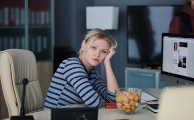 Анна Котова в образе Маши в сериале «Сестры»