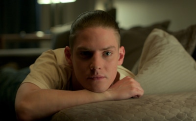 Павел Табаков в образе Паши в сериале «Беспринципные»