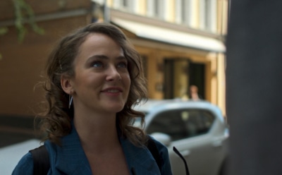 Аглая Тарасова в образе Юли в сериале «Беспринципные»