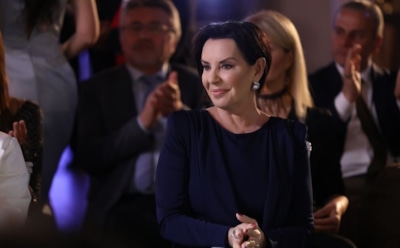 Перихан Саваш в образе Шахики в сериале «Доброта»