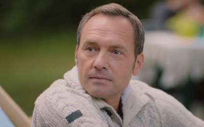 Виктор Васильев в образе Бажанова в сериале «Васнецова»