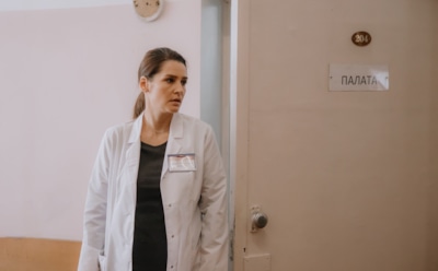 Глафира Тарханова в образе Марины в сериале «Обоюдное согласие»